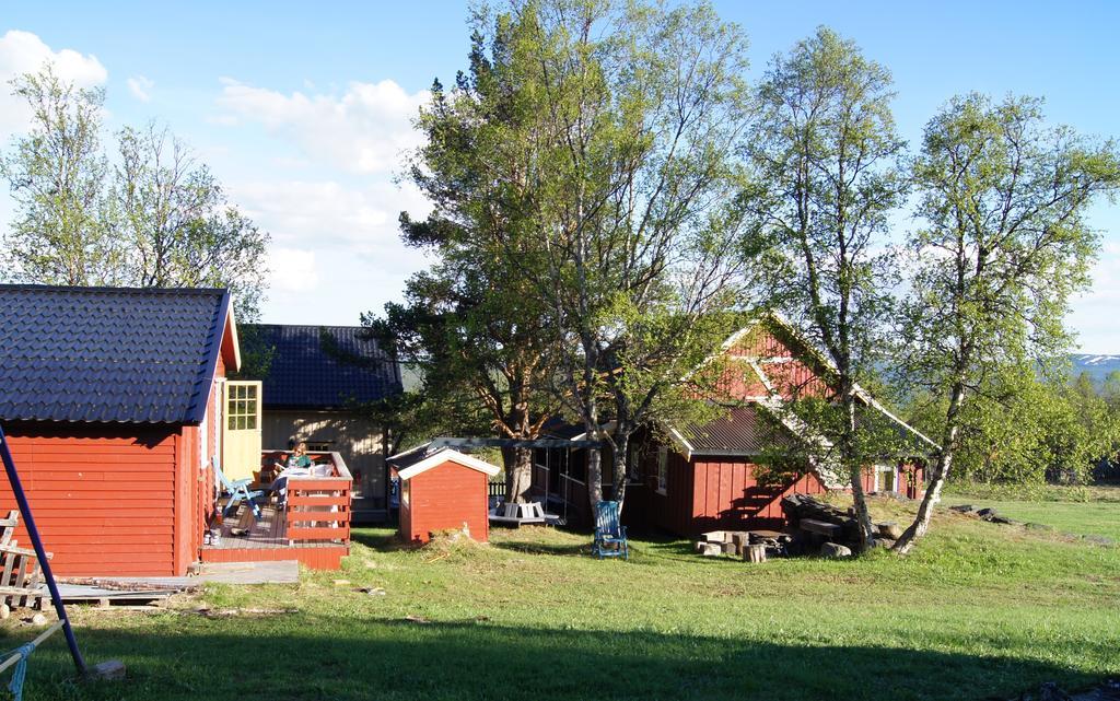 Bustad Hyttetun Skabu Bagian luar foto